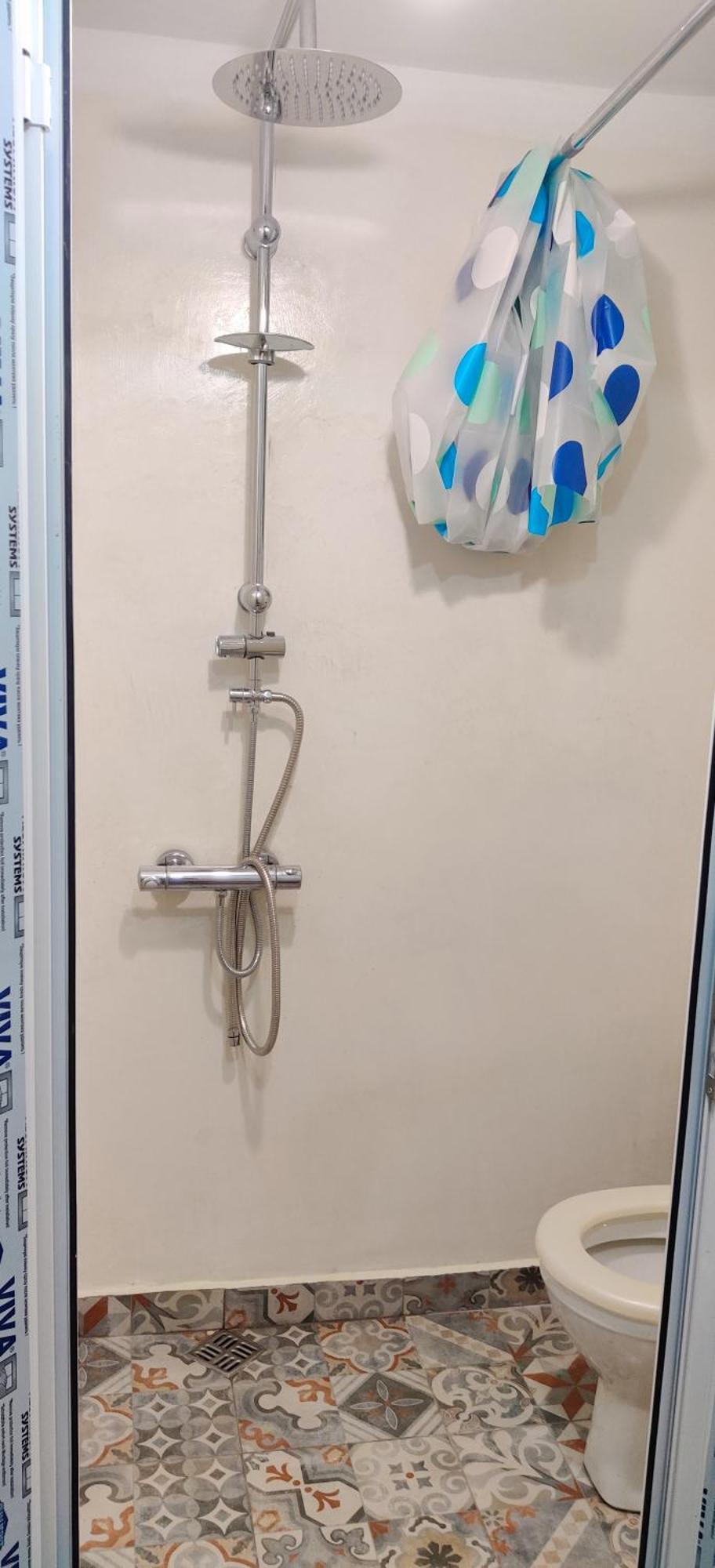 Interhost Guest Rooms And Apartments 소피아 외부 사진